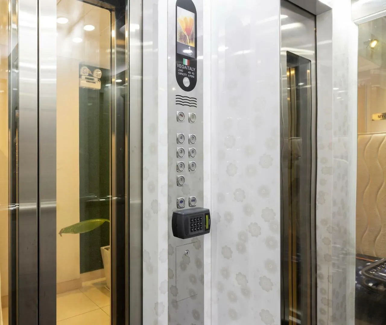 Aparthotel Luxy Park Hotel & Apartments-City Centre Ho Chi Minh City