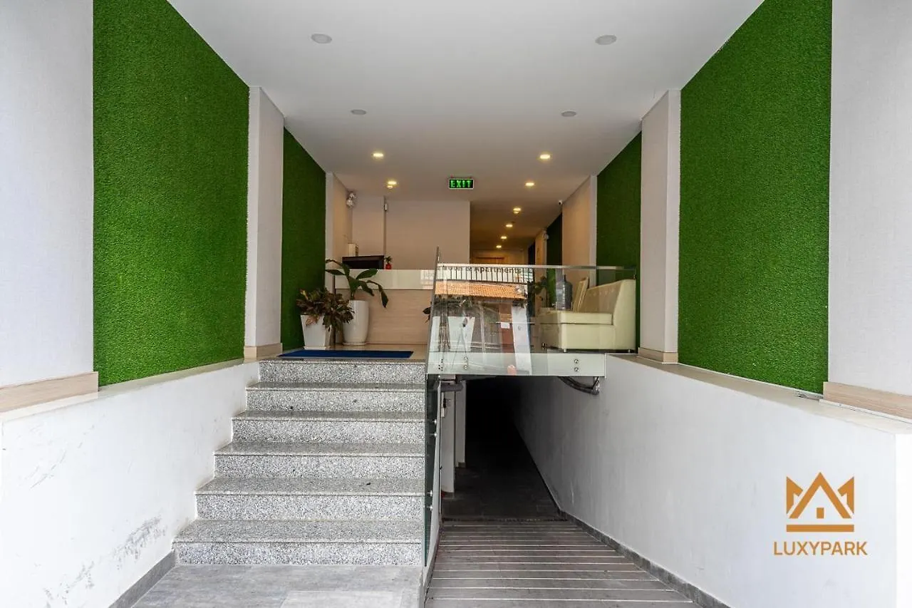 Aparthotel Luxy Park Hotel & Apartments-City Centre Ho Chi Minh City