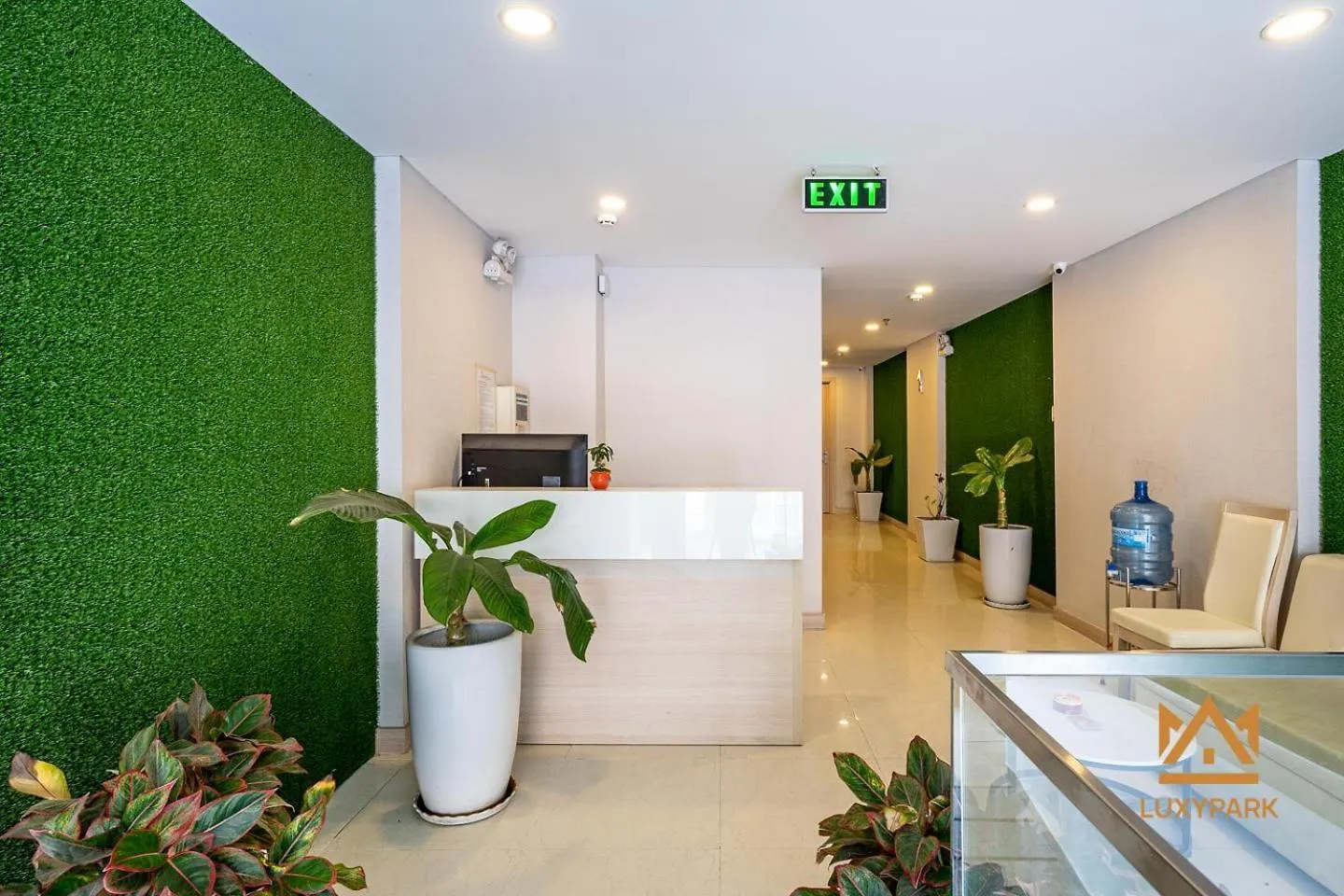 Luxy Park Hotel & Apartments-City Centre Ho Chi Minh City