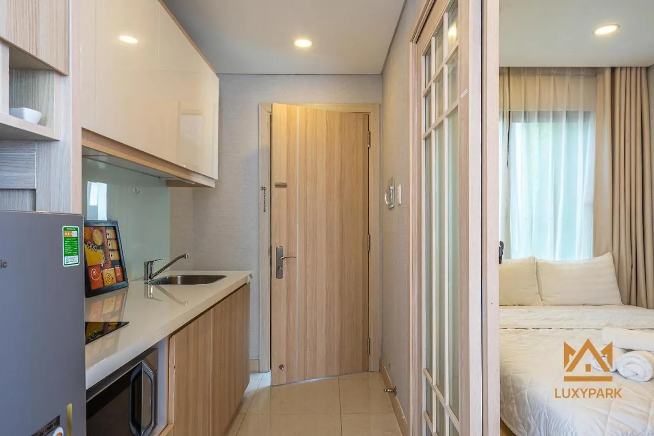 Luxy Park Hotel & Apartments-City Centre Ho Chi Minh City Aparthotel
