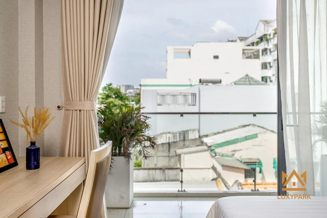 Luxy Park Hotel & Apartments-City Centre Ho Chi Minh City